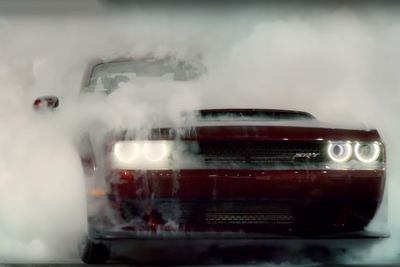 Dodge Demon vs Lamborghini Aventador – Who Wins The Quarter?