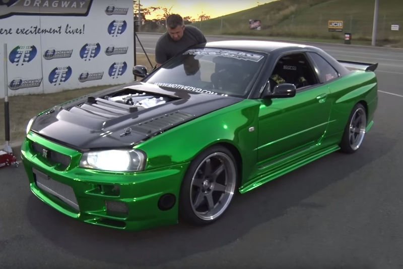Video A Nissan Skyline R34 Gt R With A R35 Motor Hells Yes