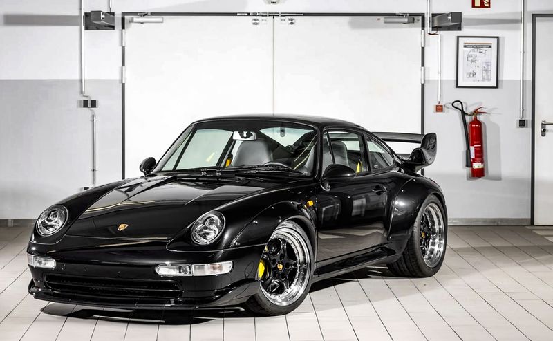 Rare road legal 1996 911-993 Porsche GT2 could fetch close to