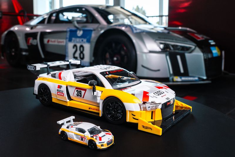 Mattel Brick Shop x Hot Wheels x Audi: Buildable legends for